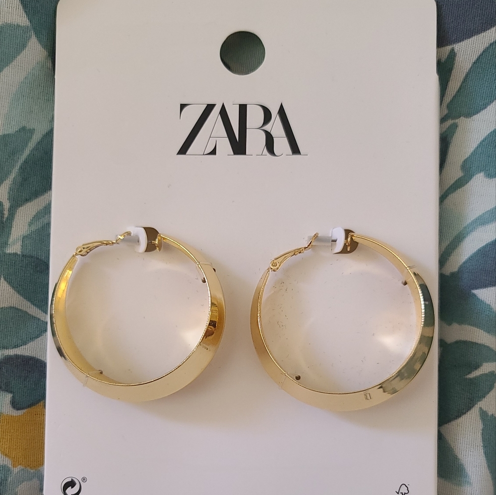ZARA gold hoop earrings